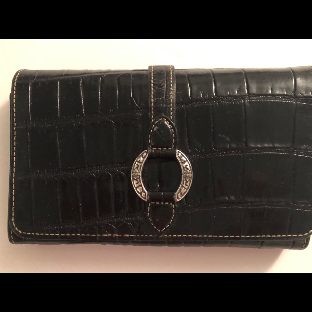 Gorgeous Brighton wallet organizer